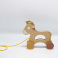 Cheval en bois à tirer pour bébé