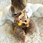Cheval en bois à tirer pour bébé