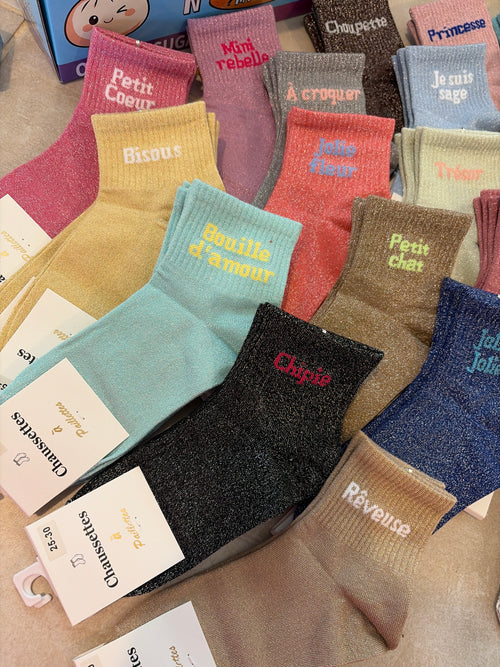 Chaussettes à paillettes enfant – Taille 25/30 ou 30/35✨