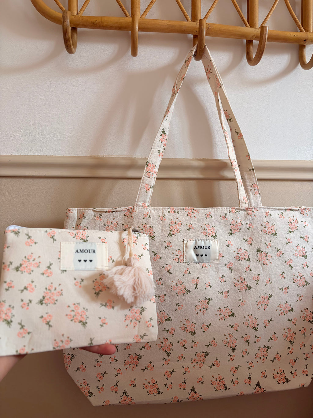 Sac cabas + pochette assortie