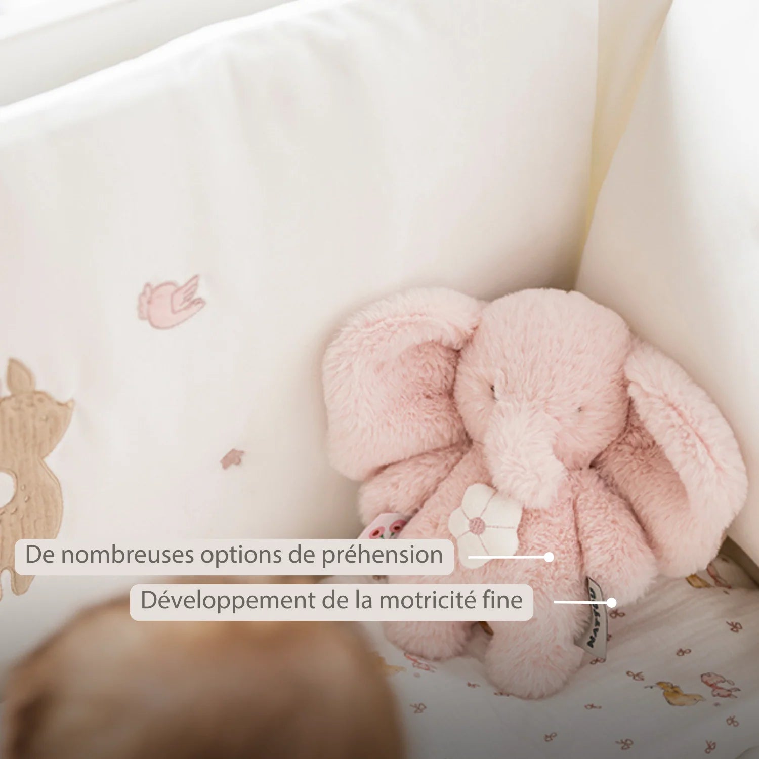 Éléphant musical en peluche FanFan – 20 cm – Peluche douce et musicale – Rose